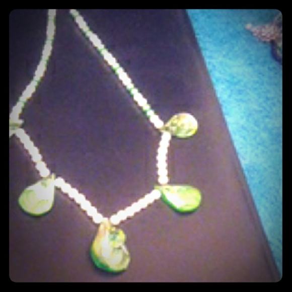 Fashion Sea Shell Necklace - Picture 1 of 3